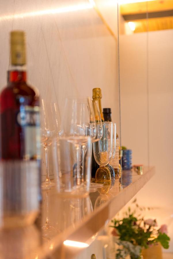 The Halifax Rooftop - Cozy Spa B&B エクステリア 写真
