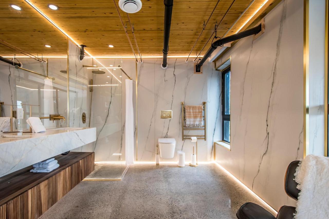 The Halifax Rooftop - Cozy Spa B&B エクステリア 写真
