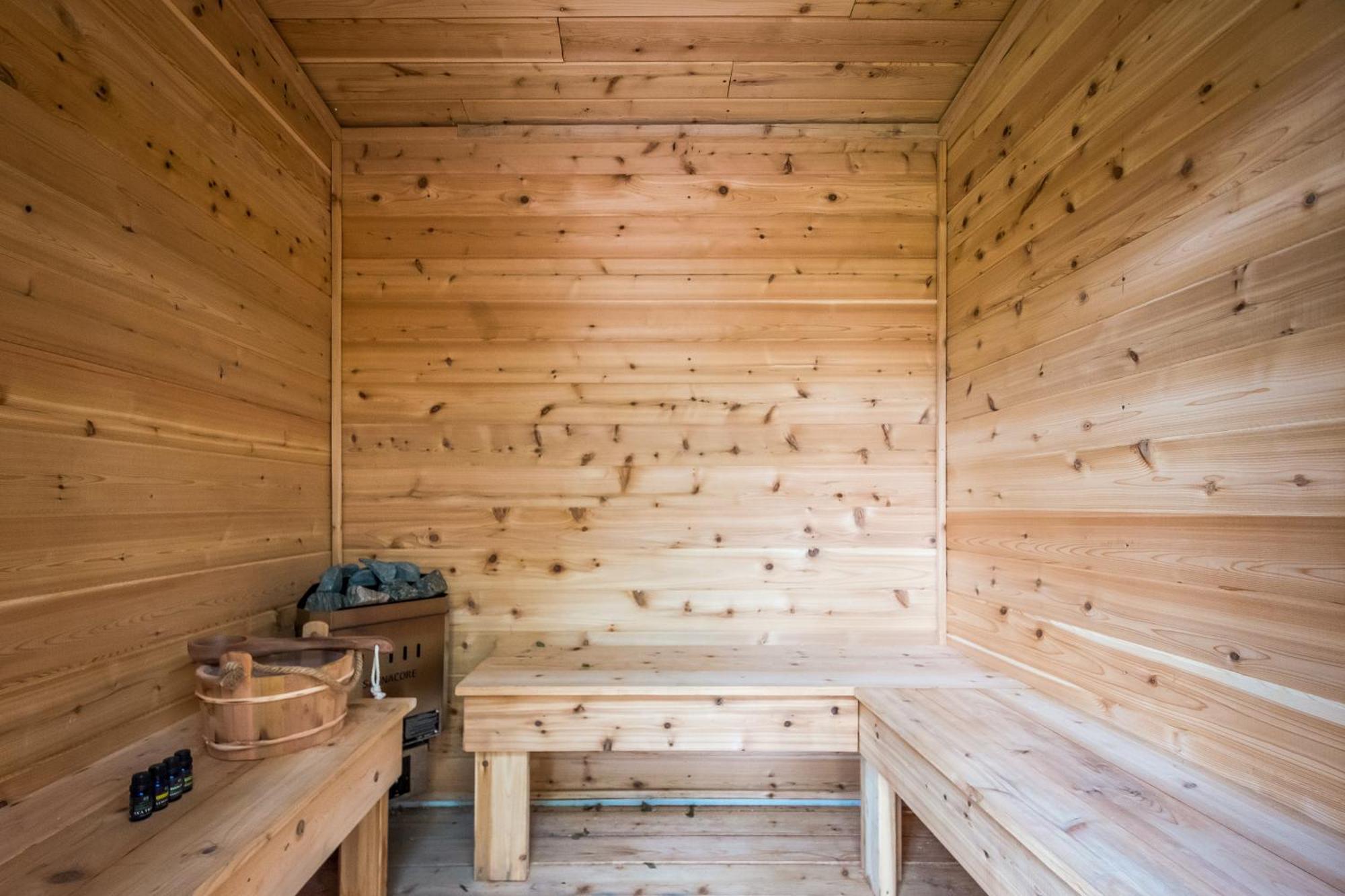 The Halifax Rooftop - Cozy Spa B&B エクステリア 写真